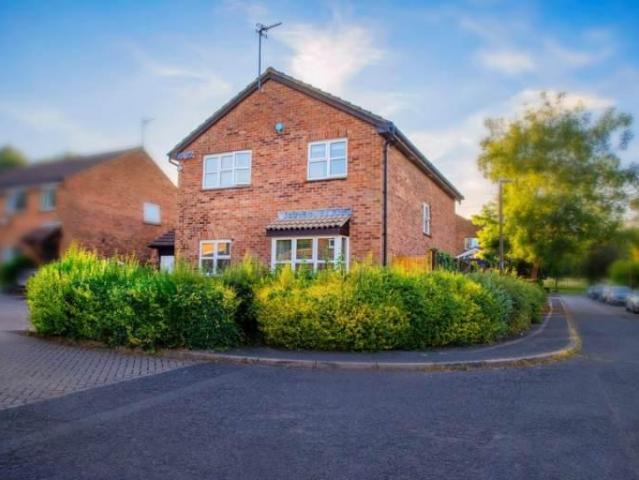 Room for rent in Great Linford, Milton Keynes