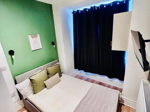 Room for rent in Bargate, Boston