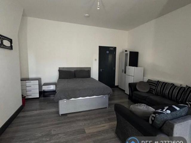 Room for rent in St Helens