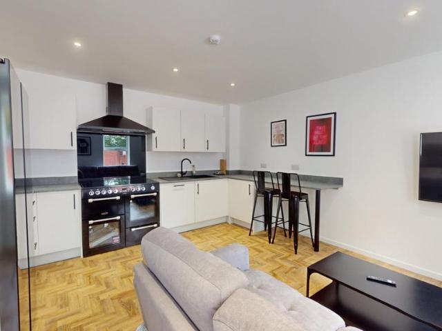 Room for rent in Old Lenton, Haddon