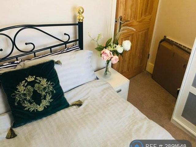 Room for rent in Grays, Essex
