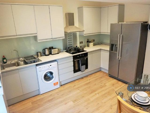 Room for rent in Cocker Hill, Greenheys