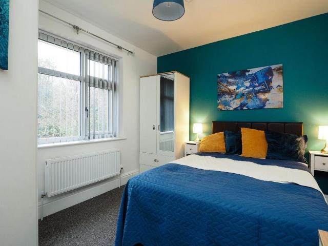 Room for rent in East Midlands