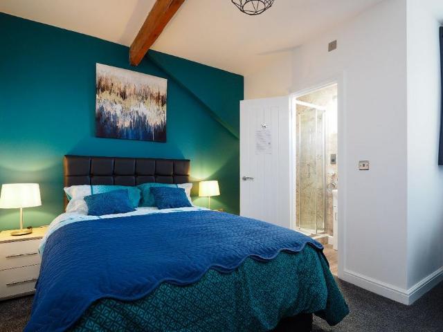 Room for rent in Farleys, Hucknall