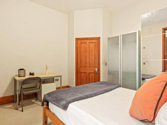 Room for rent in Kensal Town, Maida Vale