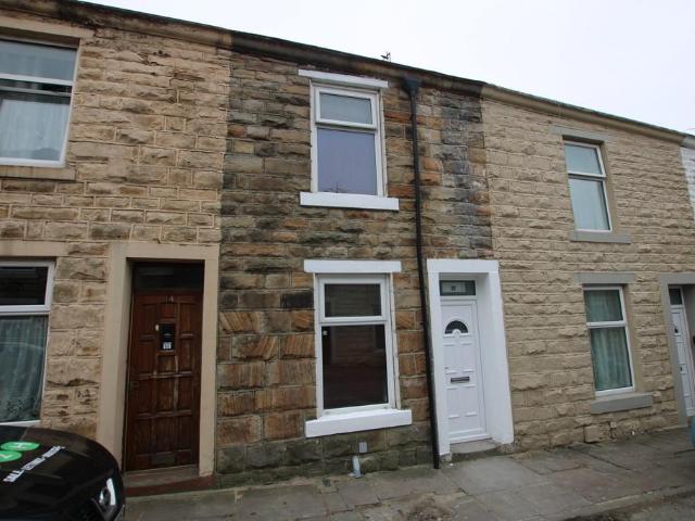 Room for rent in Woodnook, Backburn