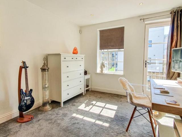 Room for rent in Hertford, Colliers End