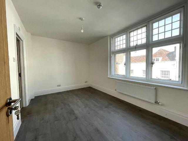 Room for rent in Battle, Heathlands