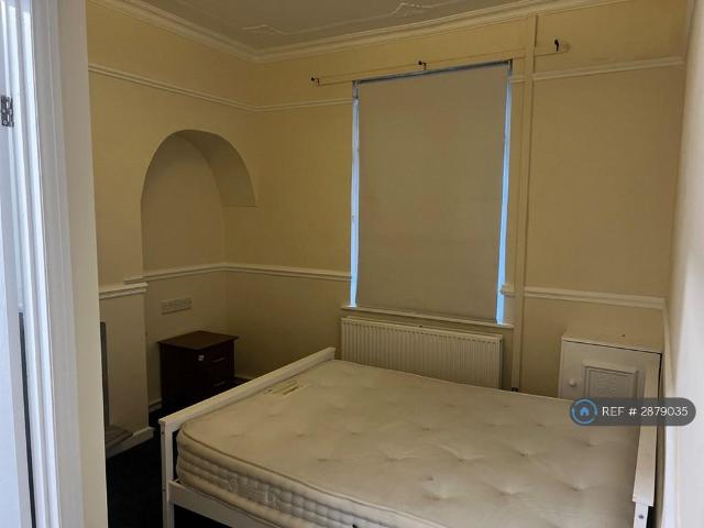Room for rent in Cocker Hill, Greenheys