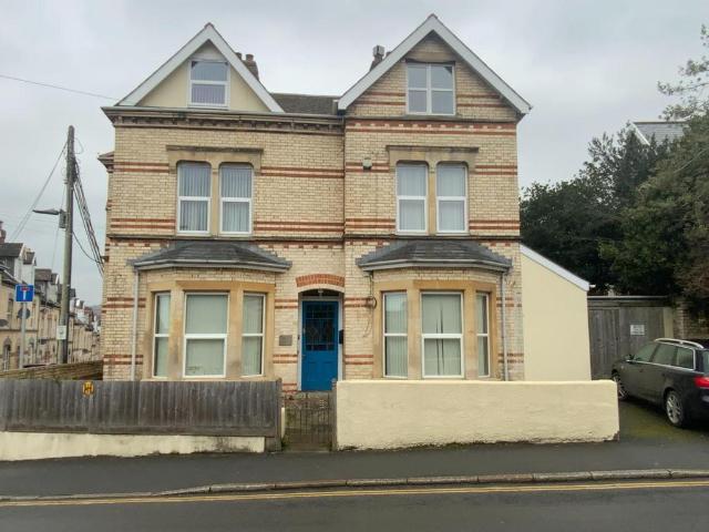 Room for rent in Fort Hill, Kentisbury