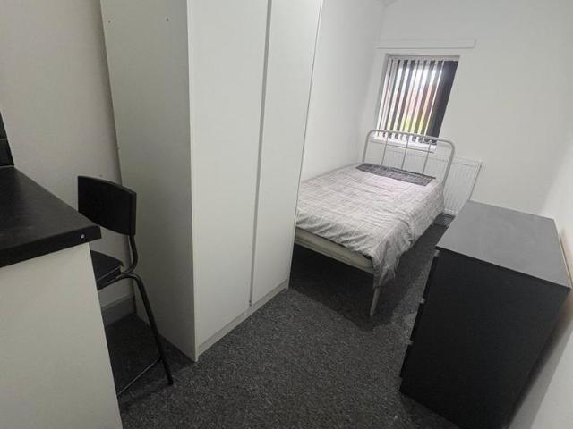 Room for rent in Winson Green, Isle Of Man