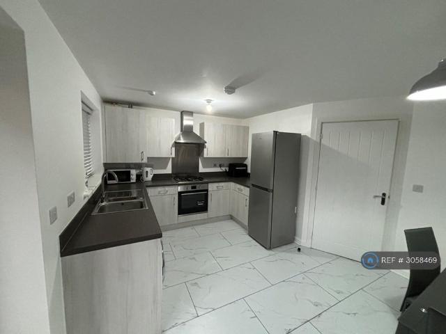Room for rent in Woodland Valley, Rothwell