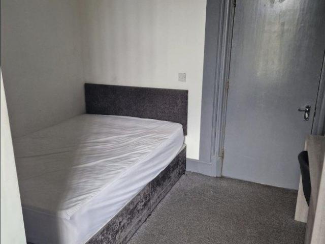 Room for rent in Highfields, Old Wharf