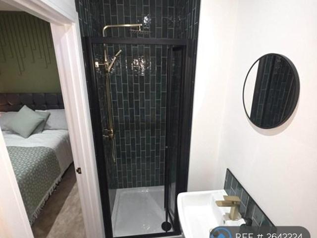 Room for rent in Darlington