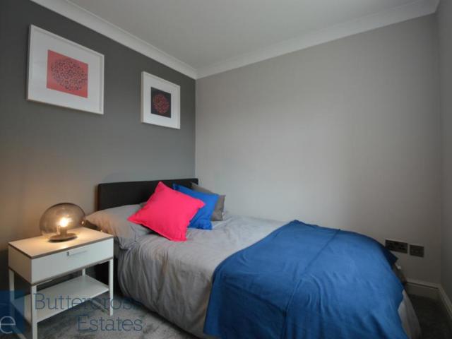 Room for rent in Alverton, East Midlands