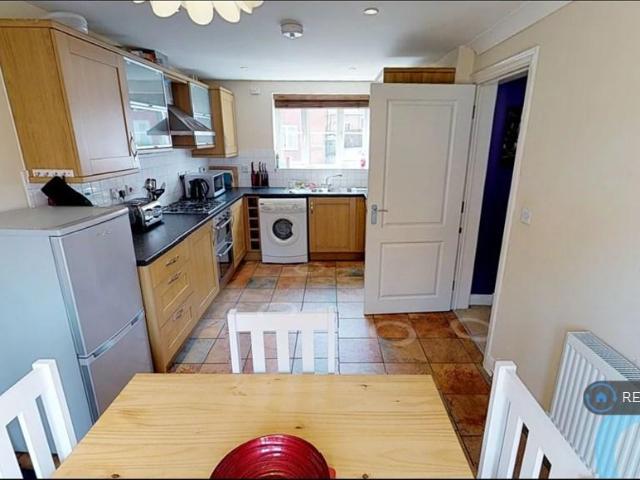 Room for rent in Buckingham Park, Buckinghamshire
