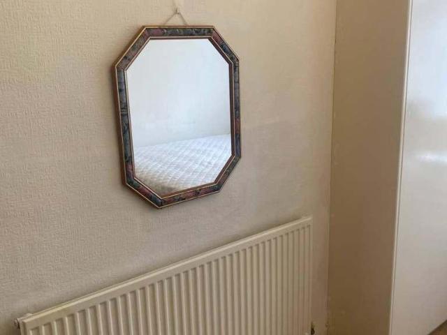 Room for rent in Hale End, Greater London
