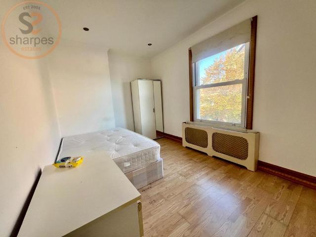 Room for rent in London Borough of Croydon, Greater London