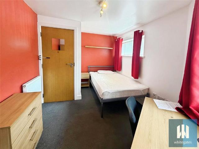 Room for rent in Huddersfield, West Yorkshire