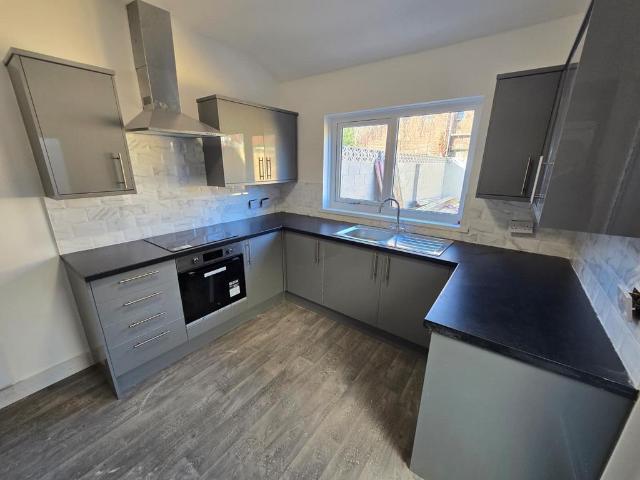 Room for rent in Wales