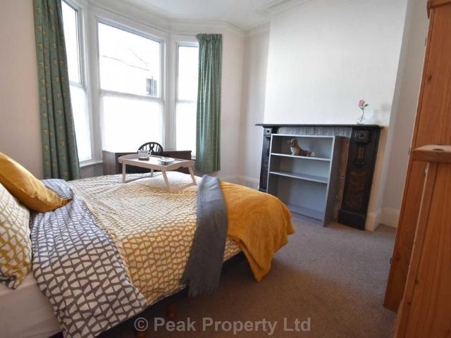 Room for rent in Southend City Centre Neighbourhood, Alton Barnes