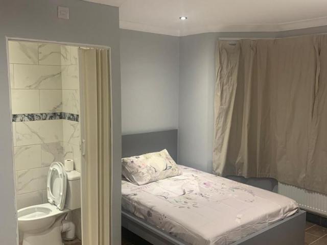Room for rent in Charminster, Bournemouth