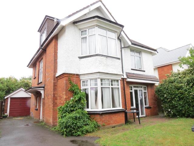 House for rent in Charminster, Bournemouth