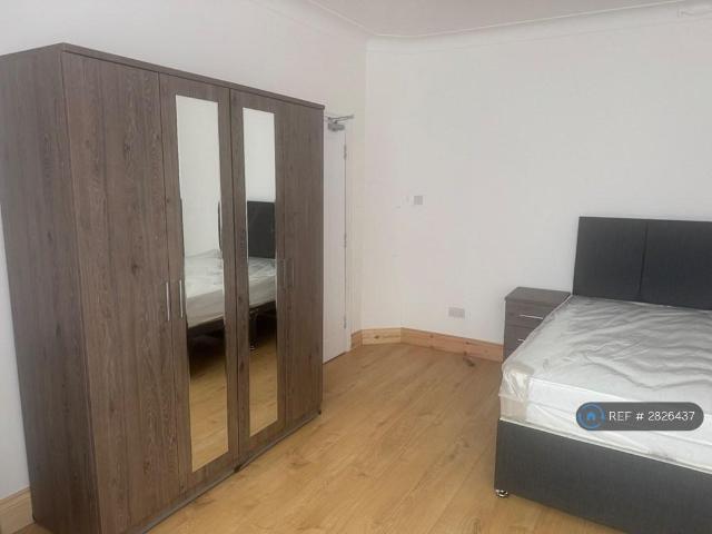 Room for rent in Feckenham, City Of Bristol