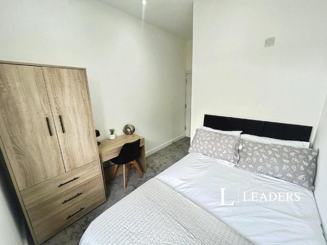 Room for rent in Hempstalls, Butterton