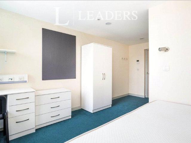 Room for rent in Fratton, City Of Portsmouth
