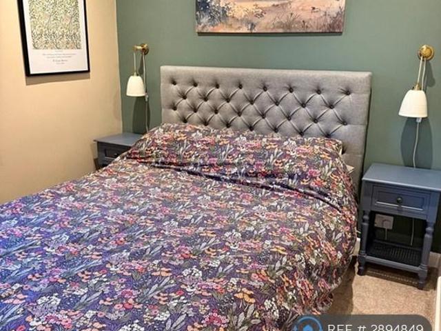 Room for rent in Great Somerford, Wiltshire
