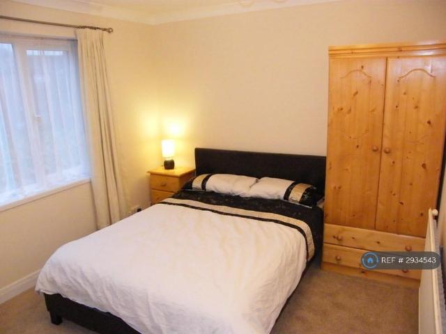 Room for rent in Farnborough, Hampshire