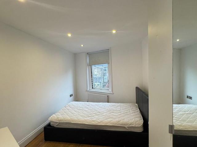 Room for rent in Greater London