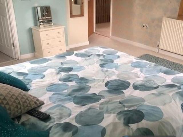 Room for rent in Ash Green, Guildford