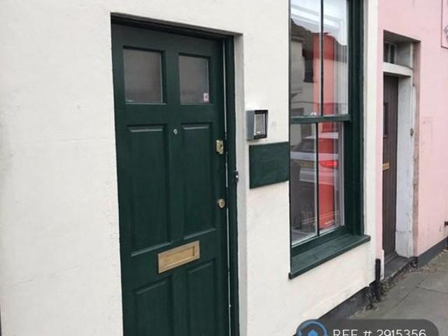 Room for rent in Hythe, Fordham Heath