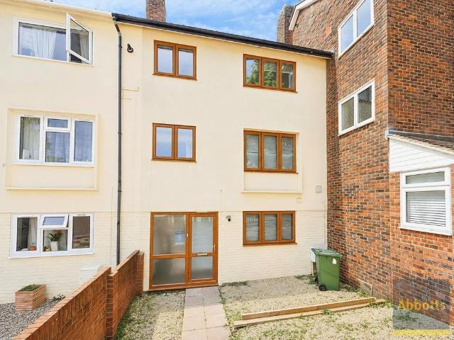 Room for rent in Essex