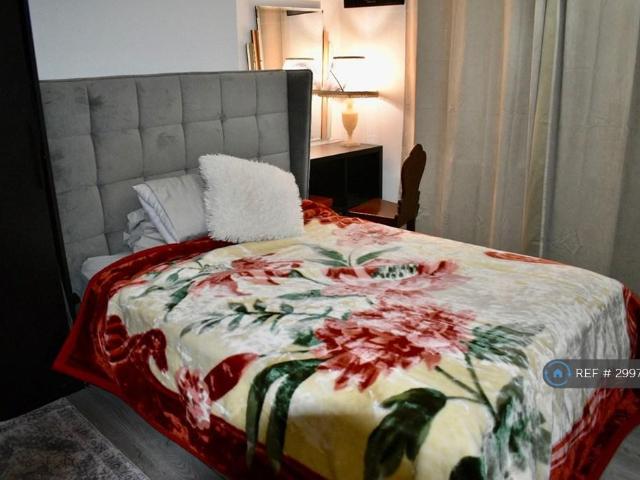 Room for rent in West Wickham, Greater London