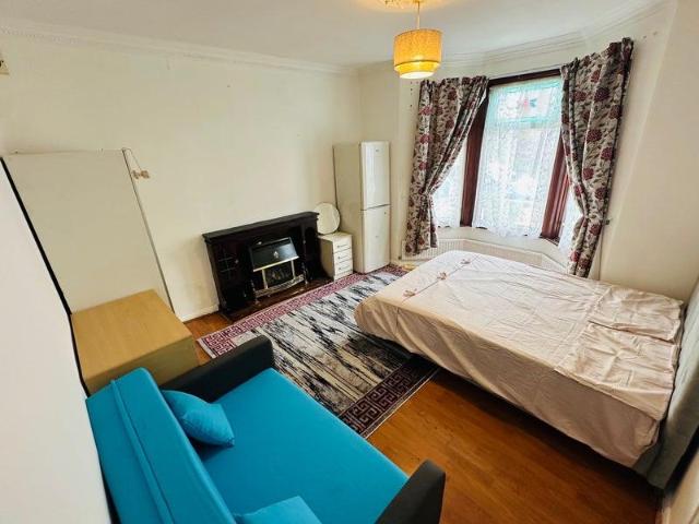 Room for rent in Thames View, Isle Of Man