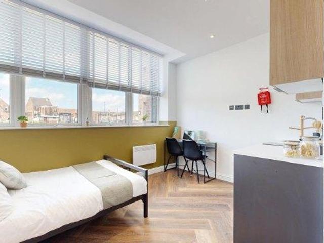 Room for rent in Georgia, Greater Manchester