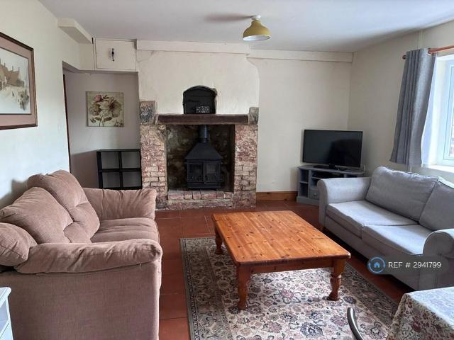 Room for rent in Stogursey, Somerset