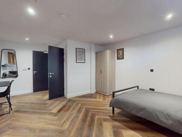 Room for rent in Georgia, Greater Manchester
