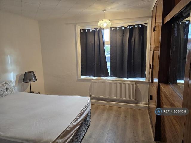 Room for rent in Potters Corner, East Midlands