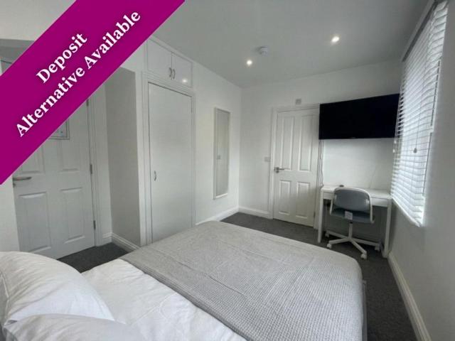 Room for rent in Wotton, Gloucester