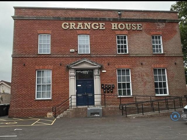 Flat for rent in Darlington