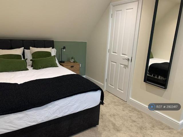Room for rent in Hythe, Fordham Heath