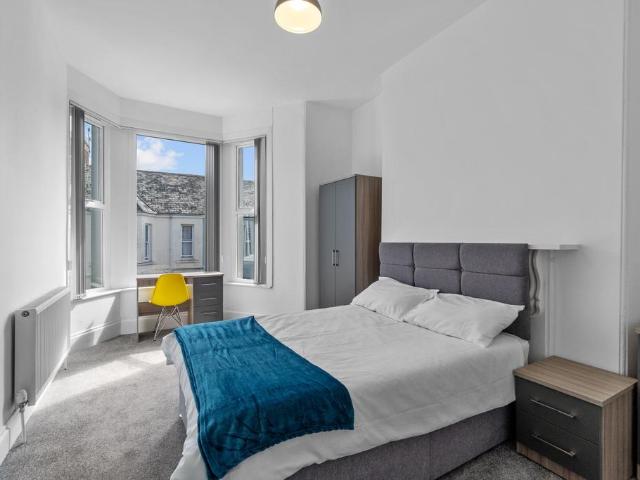 Room for rent in Greenbank, Mount Wise