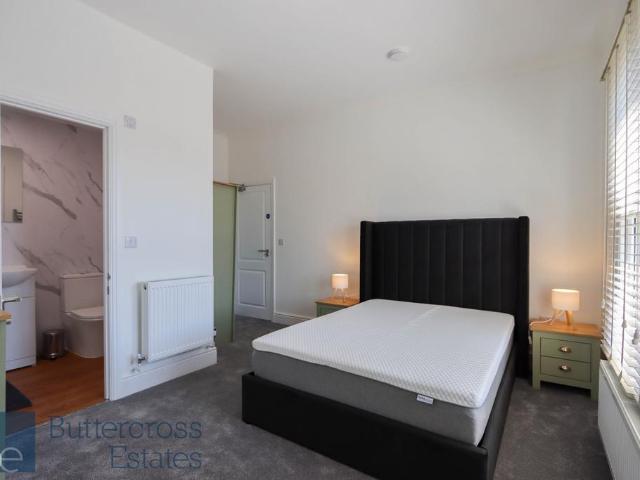 Room for rent in Alverton, East Midlands