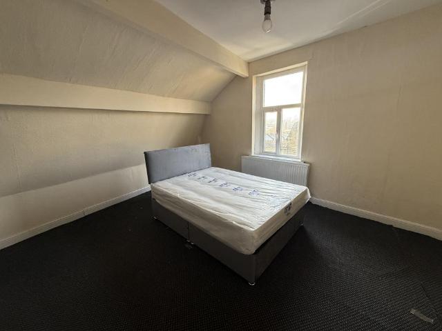 Room for rent in West Yorkshire