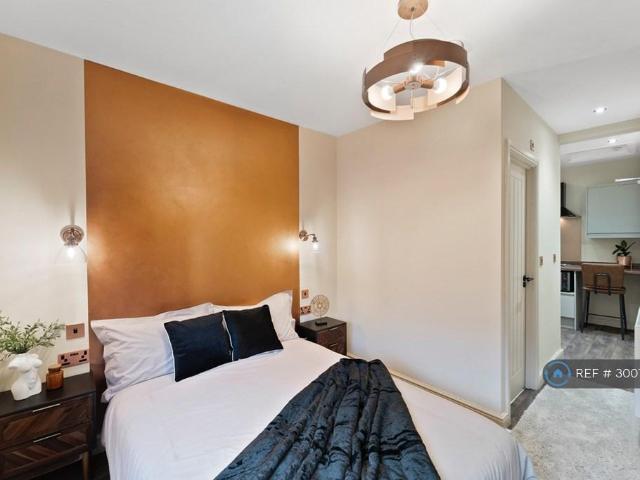 Room for rent in Titchfield, Hucknall