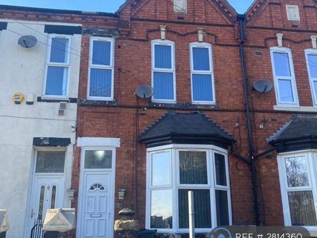 Room for rent in Mayer's Green, West Bromwich